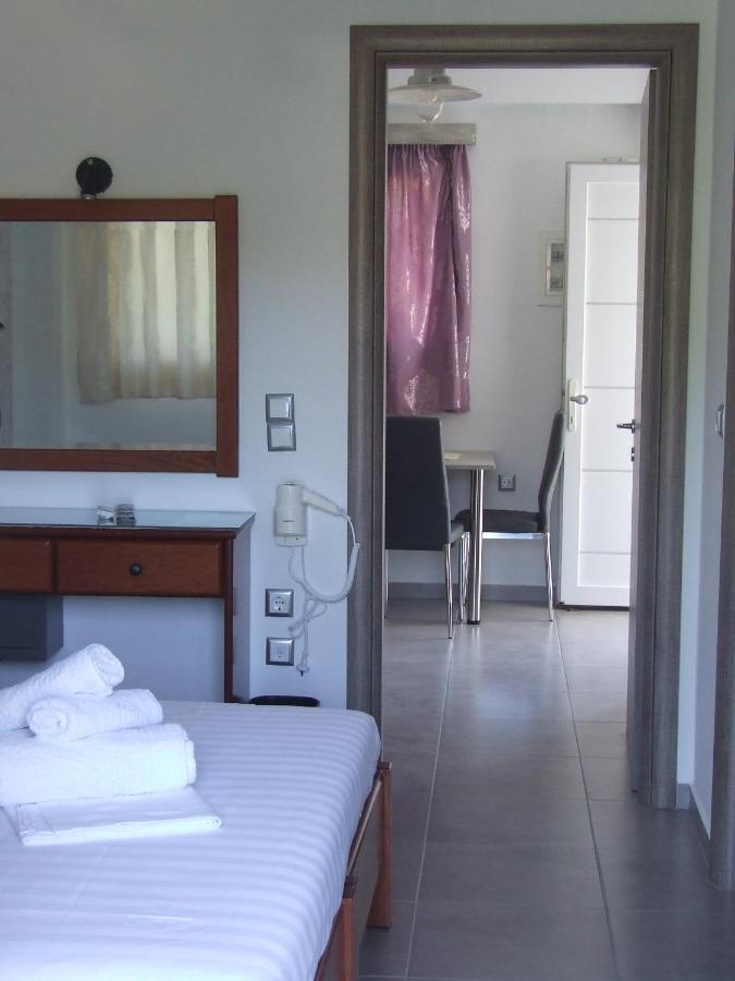 Appartement Perivoli Tessa'S à Parga Extérieur photo