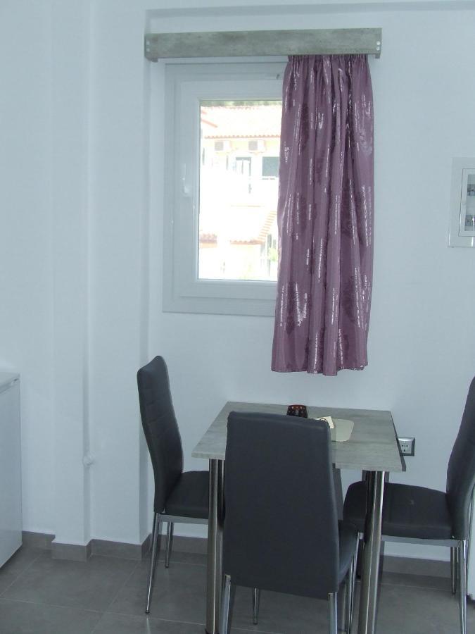 Appartement Perivoli Tessa'S à Parga Extérieur photo